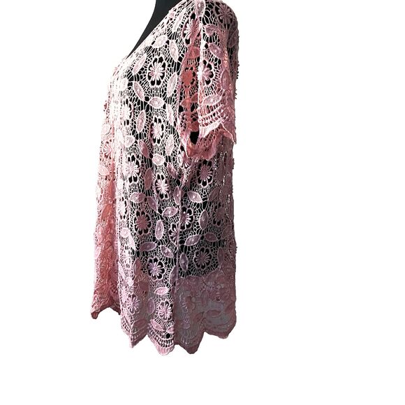 Women's Hand-Knit Crochet Boho Hippie Pink Festival Boat Neck Scallop‎ Trim Top - Picture 3 of 5